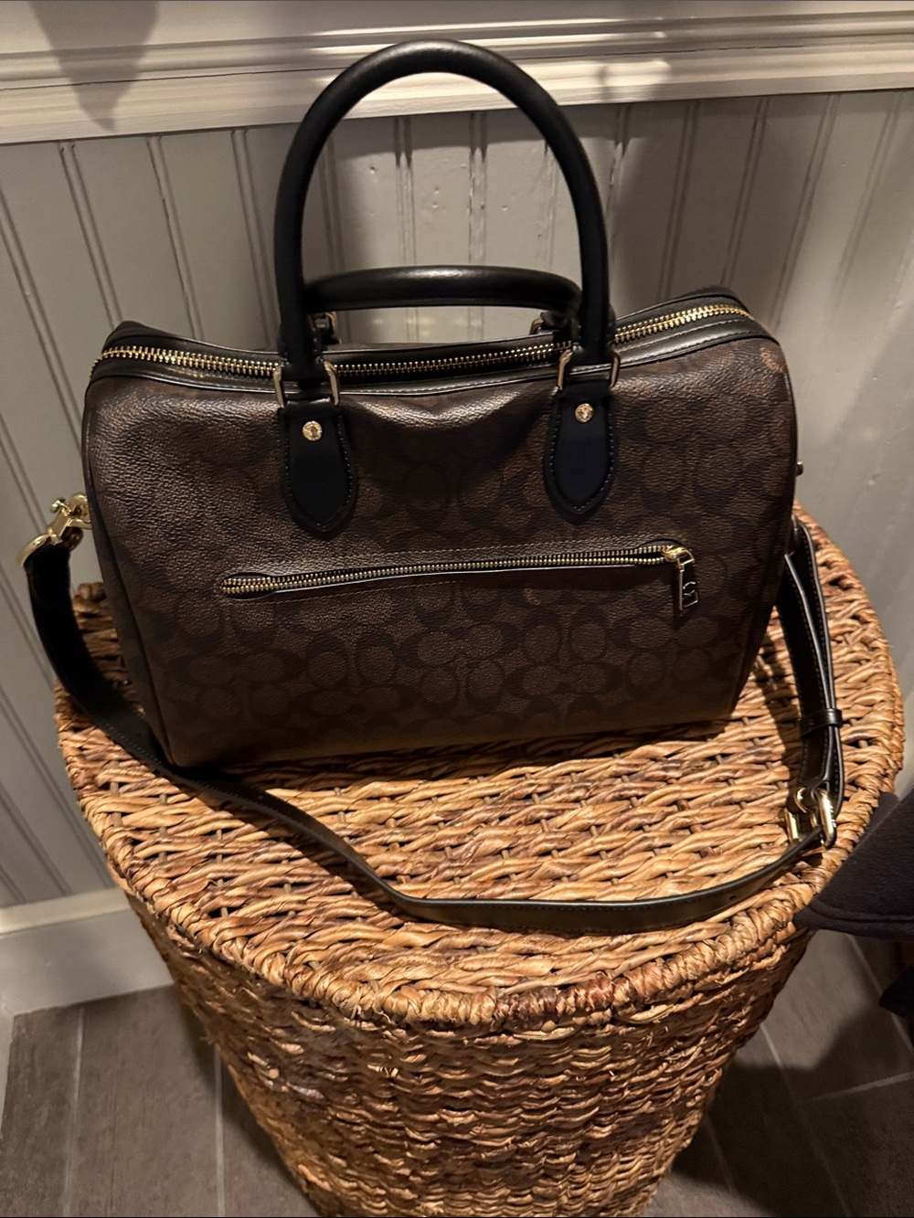 Coach Brown & Black Signature Messenger Bag - Picture 2 of 6